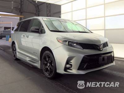 2020 Toyota Sienna SE 8-Passenger 119.3" WB - zdjęcie 3 z 21 - miniatura