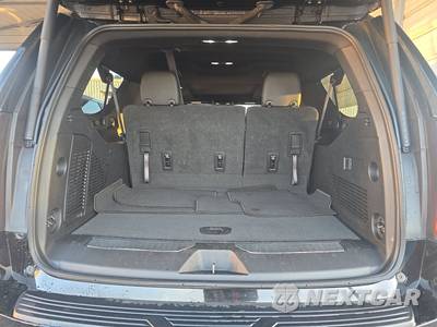 2023 Chevrolet Suburban Z71 2Z7 - zdjęcie 17 z 21 - miniatura