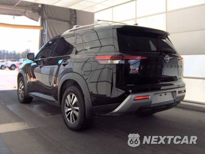 2023 Nissan Pathfinder SL - zdjęcie 6 z 21 - miniatura