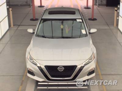 2021 Nissan Altima SV - zdjęcie 2 z 24 - miniatura