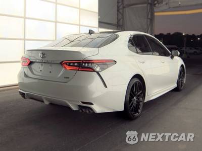 2023 Toyota Camry XSE - zdjęcie 4 z 21 - miniatura