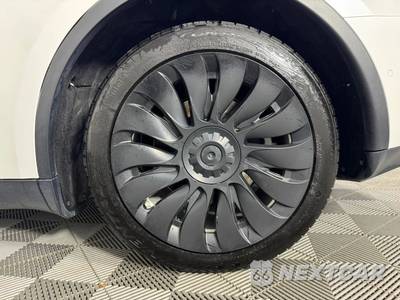 2020 Tesla Model Y Long Range - zdjęcie 45 z 47 - miniatura