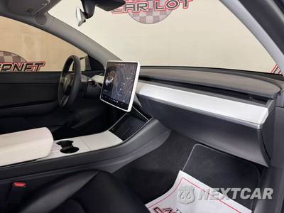 2020 Tesla Model Y Long Range - zdjęcie 12 z 47 - miniatura