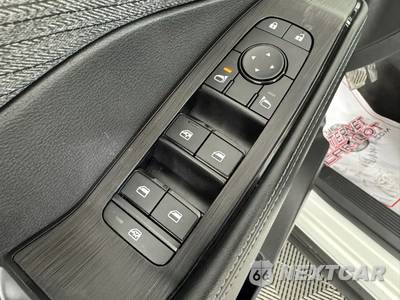 2023 Nissan Rogue SV - zdjęcie 39 z 46 - miniatura