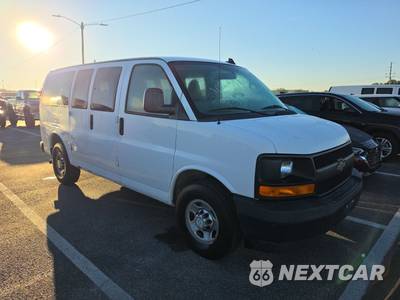2017 Chevrolet Express 2500 Passenger Van LS 1LS 135.0" WB - zdjęcie 3 z 27 - miniatura
