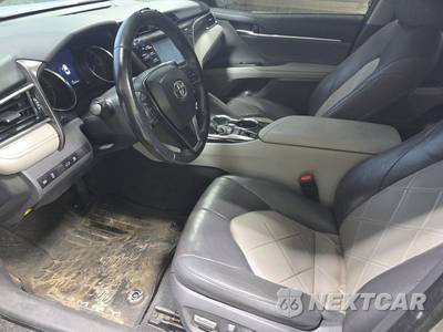 2018 Toyota Camry XLE - zdjęcie 2 z 26 - miniatura