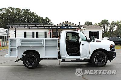 2025 Ram 3500 Tradesman Regular Cab Long Bed - zdjęcie 11 z 47 - miniatura