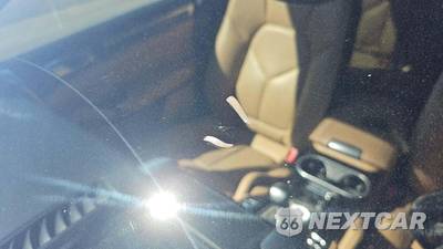 2016 Porsche Cayenne - zdjęcie 25 z 35 - miniatura