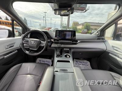 2022 Toyota Sienna XSE 7-Passenger 120.5" WB - zdjęcie 14 z 35 - miniatura