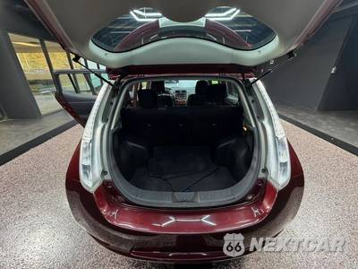 2017 Nissan LEAF S - zdjęcie 28 z 39 - miniatura