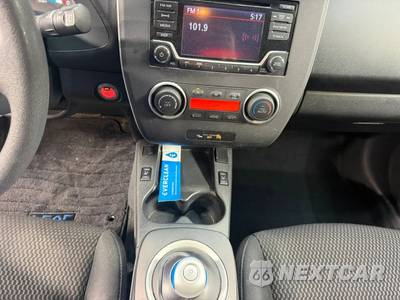 2017 Nissan LEAF S - zdjęcie 22 z 39 - miniatura