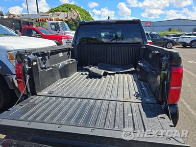 2024 Toyota Tacoma TRD Off-Road Crew Cab Medium Bed - zdjęcie 16 z 17 - miniatura