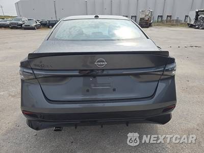 2027 Nissan Sentra SR - zdjęcie 5 z 16 - miniatura