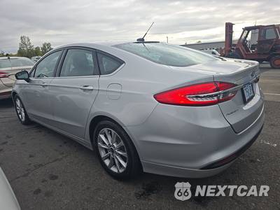 2017 Ford Fusion SE - zdjęcie 6 z 23 - miniatura