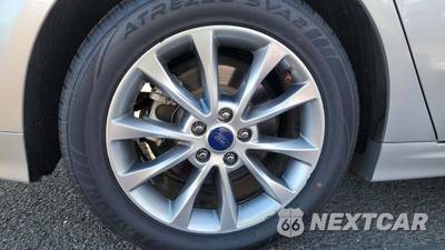 2017 Ford Fusion SE - zdjęcie 21 z 23 - miniatura