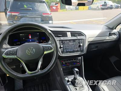 2022 Volkswagen Tiguan SE - zdjęcie 11 z 20 - miniatura