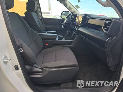 2023 Toyota Tundra SR5 Crew Cab Short Bed - zdjęcie 8 z 30 - miniatura