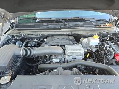 2024 Ram 1500 Laramie Crew Cab Short Bed - zdjęcie 15 z 24 - miniatura