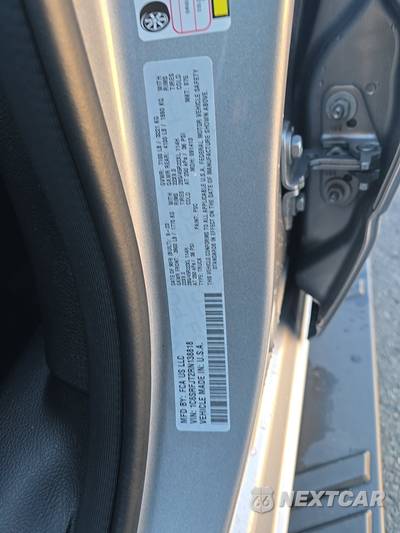 2024 Ram 1500 Laramie Crew Cab Short Bed - zdjęcie 14 z 24 - miniatura