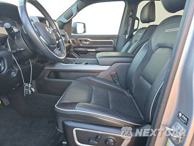 2024 Ram 1500 Laramie Crew Cab Short Bed - zdjęcie 7 z 24 - miniatura