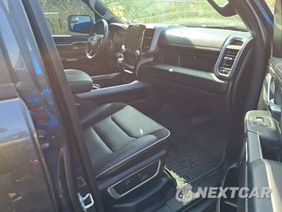 2024 Ram 1500 Laramie Crew Cab Short Bed - zdjęcie 8 z 20 - miniatura