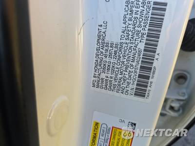 2022 Honda Accord Hybrid EX-L - zdjęcie 18 z 22 - miniatura