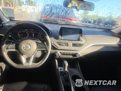 2020 Nissan Altima SR - zdjęcie 11 z 29 - miniatura