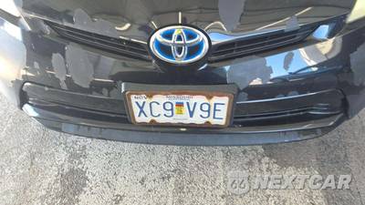 2014 Toyota Prius Three - zdjęcie 24 z 53 - miniatura