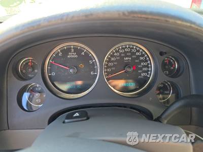 2007 Chevrolet Suburban 1500 LT - zdjęcie 12 z 39 - miniatura