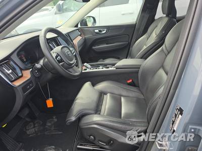 2024 Volvo XC60 Recharge Plug-In Hybrid T8 Ultimate Dark Theme - zdjęcie 7 z 25 - miniatura