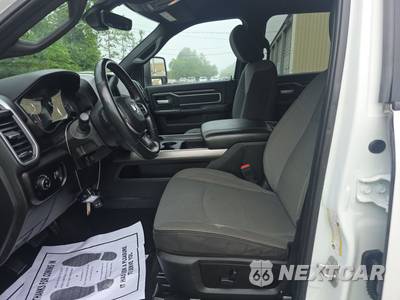 2024 Ram 2500 Big Horn Crew Cab Medium Bed - zdjęcie 7 z 29 - miniatura