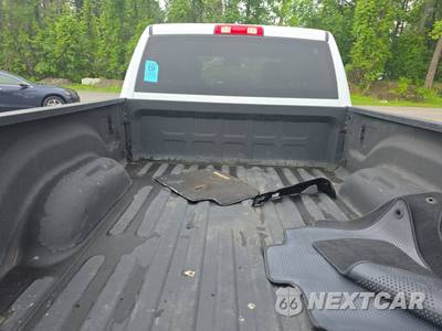 2024 Ram 2500 Big Horn Crew Cab Medium Bed - zdjęcie 16 z 29 - miniatura