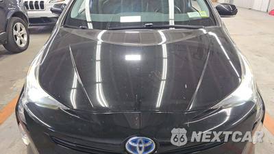 2016 Toyota Prius Three Touring - zdjęcie 31 z 35 - miniatura