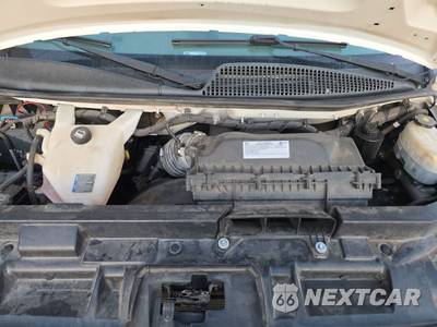 2021 Chevrolet Express 3500 Cutaway 1WT - zdjęcie 15 z 19 - miniatura