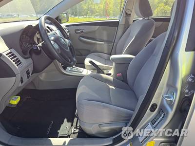 2012 Toyota Corolla LE - zdjęcie 1 z 11 - miniatura
