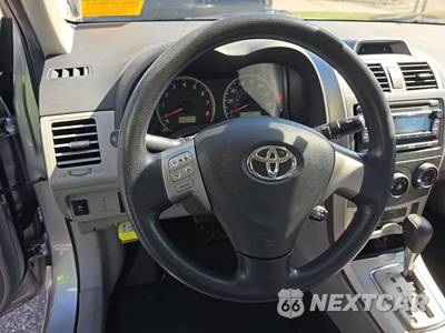2012 Toyota Corolla LE - zdjęcie 4 z 11 - miniatura