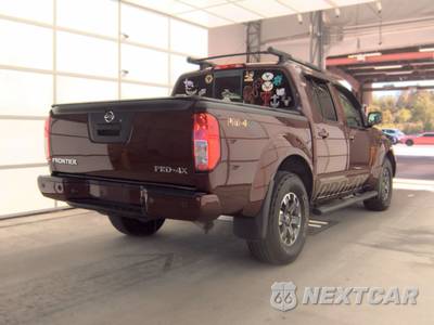 2016 Nissan Frontier PRO-4X Crew Cab Medium Bed - zdjęcie 4 z 38 - miniatura