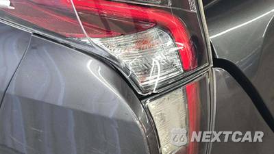 2017 Toyota Prius Two - zdjęcie 31 z 39 - miniatura