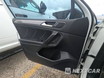 2023 Volkswagen Tiguan SE R-Line Black - zdjęcie 9 z 29 - miniatura
