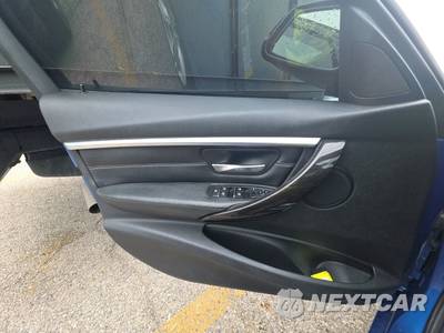2016 BMW 3 Series Sedan 328i xDrive M SPORT LINE - zdjęcie 9 z 27 - miniatura