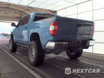 2020 Toyota Tundra SR5 Crew Cab Short Bed - zdjęcie 6 z 20 - miniatura