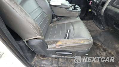 2015 Ram 3500 Cab Chassis Tradesman Regular Cab DRW - zdjęcie 24 z 31 - miniatura