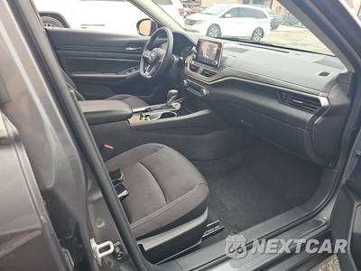 2024 Nissan Altima SV - zdjęcie 8 z 22 - miniatura