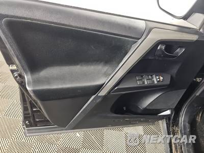 2016 Toyota RAV4 LE - zdjęcie 9 z 42 - miniatura