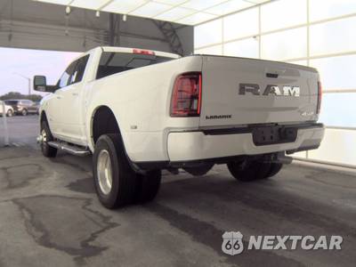 2026 Ram 3500 Laramie Crew Cab Long Bed DRW - zdjęcie 6 z 22 - miniatura