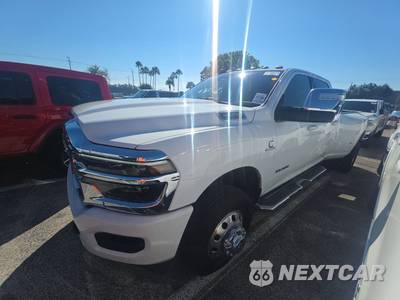 2026 Ram 3500 Laramie Crew Cab Long Bed DRW