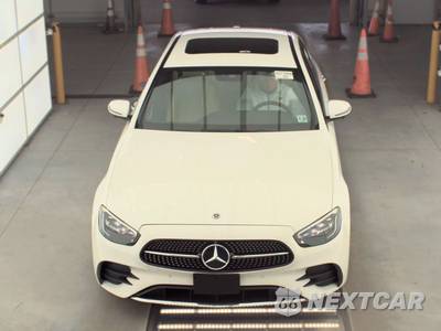 2023 Mercedes-Benz E 350 4MATIC Sedan - zdjęcie 2 z 19 - miniatura