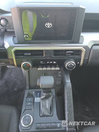 2026 Toyota Tacoma TRD Sport Crew Cab Medium Bed - zdjęcie 11 z 22 - miniatura