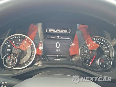 2025 Ram 1500 Big Horn Crew Cab Medium Bed - zdjęcie 12 z 20 - miniatura