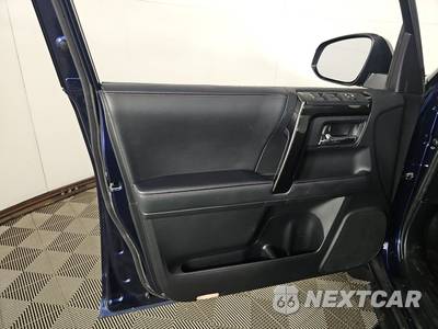 2021 Toyota 4Runner Venture - zdjęcie 9 z 25 - miniatura